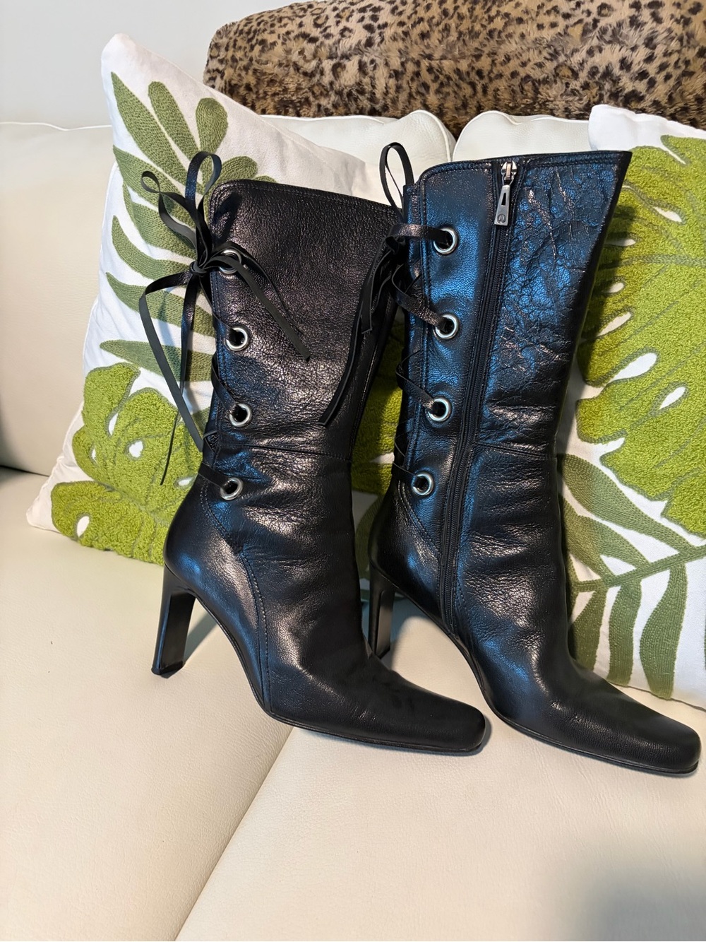 Women's Black Leather Lace-Up Mid-Calf Heeled Boots Stuart Weitzman - Picture 3 of 6